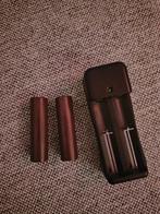 2x 18650 LG Batterijen + Lader, Ophalen of Verzenden, Gebruikt, Oplaadbaar