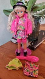 Vintage Stacie Barbies littlest sister 1991, Verzamelen, Poppen, Verzenden, Gebruikt, Pop