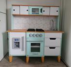 Kidkraft keuken inclusief accessoires, Kinderen en Baby's, Speelgoed | Speelkeukens, Ophalen, Zo goed als nieuw
