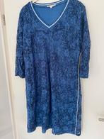 Jurk blauw, maat L kant met onderjurk, Ophalen of Verzenden, Zo goed als nieuw, Blauw, Boven de knie