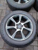 Winterbanden  Origineel volvo xc40 xc60 velgen 235 60 18, Ophalen, 18 inch, Gebruikt, Banden en Velgen