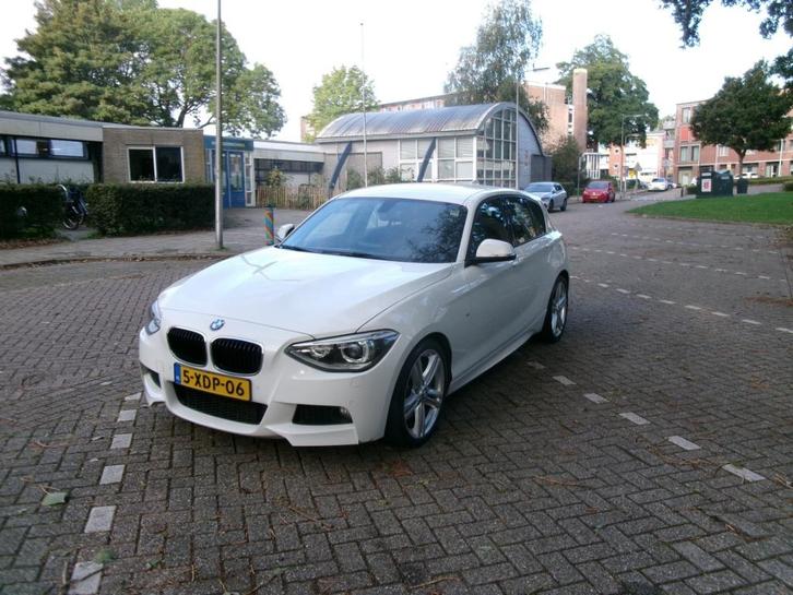 BMW 1-SERIE116I M-SPORT EDITION EXECUTIVE-AIRCO-NAVI-CRUISE, Auto's, BMW, Particulier, 1-Serie, ABS, Adaptive Cruise Control, Airbags