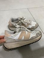 New Balance 237 Beige Wit - Maat 36, Ophalen of Verzenden, Gedragen, Beige, Sneakers of Gympen