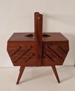 Vintage naaikastje naaidoos teakhouten hobby naai gerei kist, Antiek en Kunst, Ophalen of Verzenden