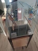 Vogelkooi met verhoging, Dieren en Toebehoren, Vogels | Hokken en Kooien, Ophalen, Gebruikt, Metaal, Vogelkooi
