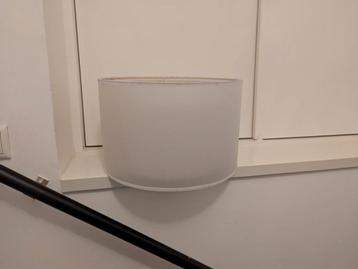 Lampenkap wit beschikbaar voor biedingen