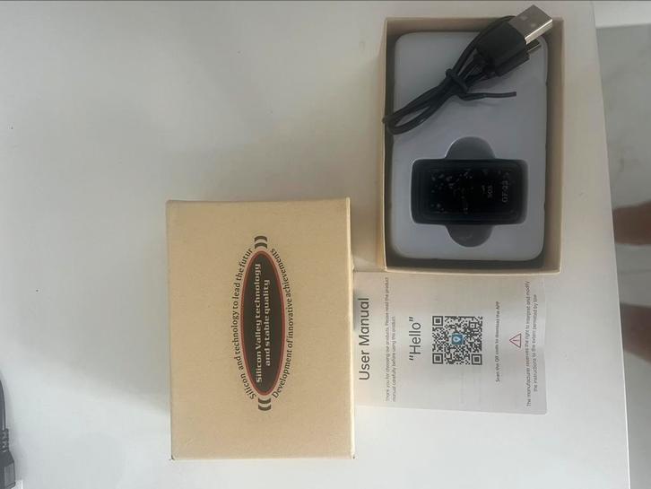 GPS Tracker – compact & krachtig, Sieraden, Tassen en Uiterlijk, Activity trackers, Zo goed als nieuw, Android, Ophalen of Verzenden