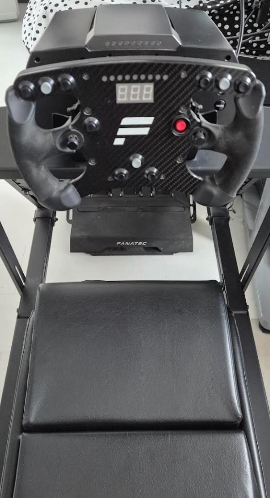 Fanatec Racing Setup, Hobby en Vrije tijd, Overige Hobby en Vrije tijd, Zo goed als nieuw, Ophalen