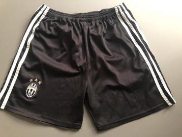 Juventus voetbalbroekje – Maat 164 | Goede staat beschikbaar voor biedingen