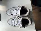 Echte Jordans 4 - Schoenen, Kleding | Dames, Ophalen of Verzenden, Zo goed als nieuw, Wit, Sneakers of Gympen