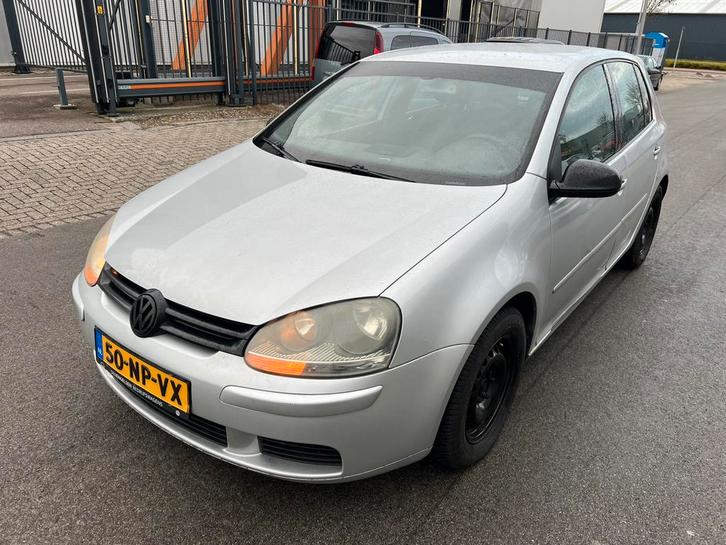 Volkswagen Golf V 1.6 16V FSI 85KW 5D 2004 INRUILKOOPJE APK!, Auto's, Volkswagen, Bedrijf, Golf, ABS, Airbags, Airconditioning
