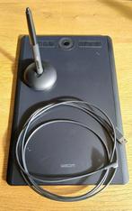 Wacom Intuos Pro tekentablet, Computers en Software, Tekentablets, Multi-touch, Ophalen of Verzenden, Zo goed als nieuw, Wacom