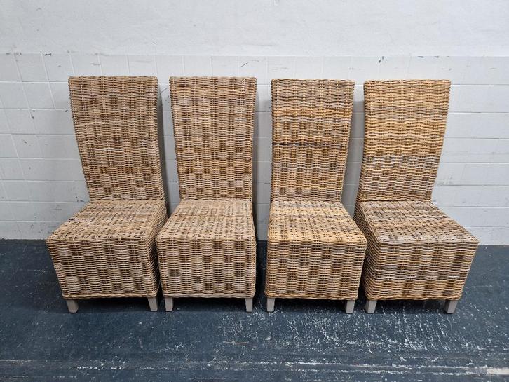 4 rotan / rattan / rieten eetkamerstoelen, Huis en Inrichting, Stoelen, Zo goed als nieuw, Vier, Hout, Riet of Rotan, Bruin, Ophalen