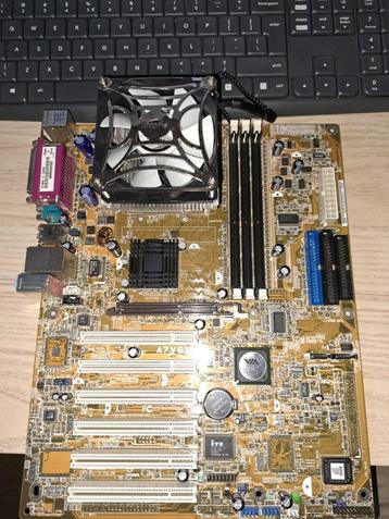 Asus A7V600-X / Socket A (S462) beschikbaar voor biedingen