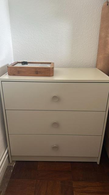2x Ladekast beschikbaar voor biedingen