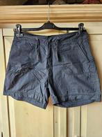 zwarte korte broek, Biaggini, maat 38, Kleding | Dames, Broeken en Pantalons, Kort, Verzenden, Zwart, Gedragen