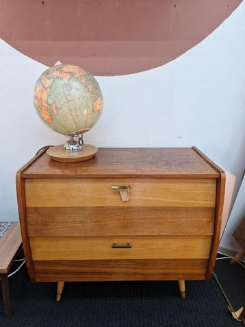 Vintage schoenenkastje  beschikbaar voor biedingen