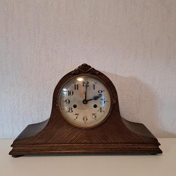 Klok Vintage - hout beschikbaar voor biedingen