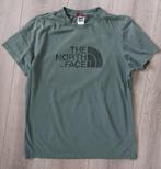 The North Face t-shirt, Ophalen, Gedragen, Groen