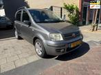 Fiat Panda 1.2 Benzine Handgeschakeld 5-deurs RIJDT SCHAKELT, Voorwielaandrijving, Stof, Gebruikt, Origineel Nederlands