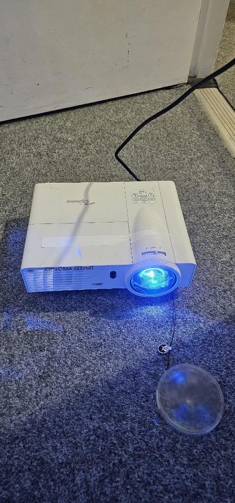 Optoma gt760 - Lamp moet vervangen worden, Audio, Tv en Foto, Beamers, Gebruikt, Ophalen of Verzenden