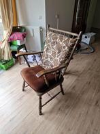 vintage stoel 2 stuks, Huis en Inrichting, Stoelen, Ophalen, Gebruikt, Twee, Bruin