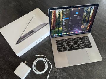 MacBook Pro 15inch 2018 A1990 | Intel i7 500GB SSD beschikbaar voor biedingen