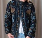 Kantha jasje donkerblauw geborduurd, maat M/L, Kleding | Dames, Jasjes, Kostuums en Pakken, Ophalen of Verzenden, Zo goed als nieuw