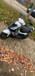 Speedfight 3 4t ZIE BESCHRIJVING, Fietsen en Brommers, Ophalen, Zo goed als nieuw, Benzine, Speedfight