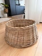 Kerstboom mand rotan, Huis en Inrichting, Ophalen, Zo goed als nieuw, Rond