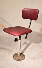 3x Klapstoel Hondekop NS 1950 - Uniek!, Ophalen of Verzenden, Gebruikt, Rood, Bureaustoel