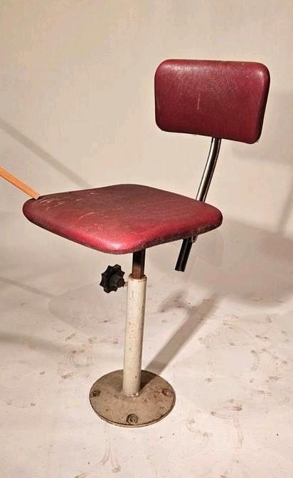 3x Klapstoel Hondekop NS 1950 - Uniek!, Huis en Inrichting, Bureaustoelen, Gebruikt, Bureaustoel, Rood, Ophalen of Verzenden