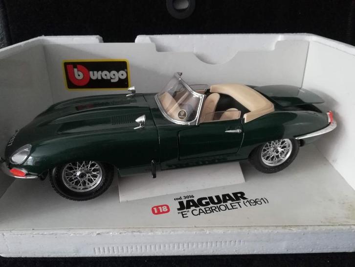 Jaguar E-Type Cabrio 1961 - 1:18 - Bburago, Hobby en Vrije tijd, Modelauto's | 1:18, Zo goed als nieuw, Auto, Bburago, Verzenden