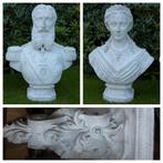 UNIEK GROTE beelden koning en koningin met sokkels, Ophalen