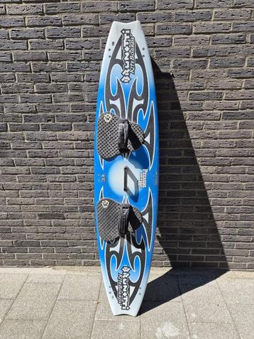 ‍️ Vintage Vibes Te Koop – Brunotti Pegasus 185 Kiteboard beschikbaar voor biedingen