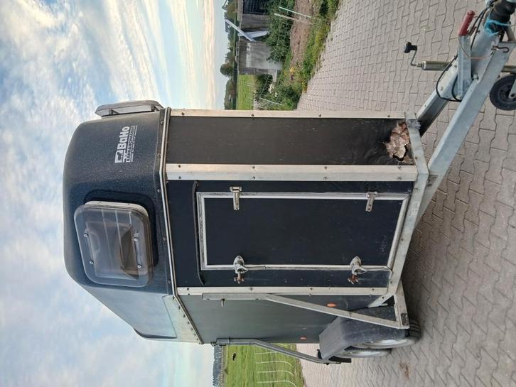 Te koop 1,5 paards trailer, Dieren en Toebehoren, Dierenvoeding, Vee, Ophalen