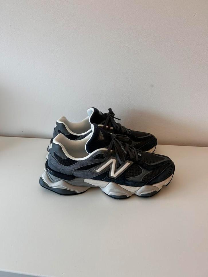 New Balance 9060 Phantom Castlerock maat 45, Kleding | Heren, Schoenen, Zo goed als nieuw, Zwart, Ophalen of Verzenden