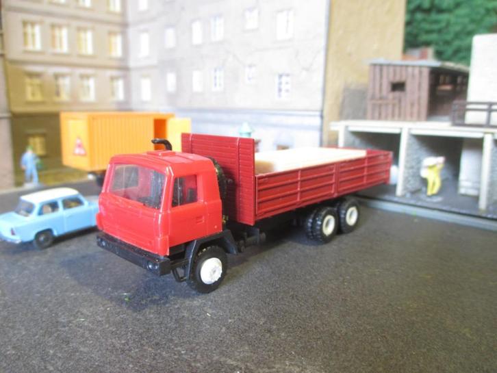 Tatra 815 met lading - MAB blauw/groen AANBIEDING NU € 5,-, Hobby en Vrije tijd, Modelauto's | 1:87, Nieuw, Ophalen of Verzenden