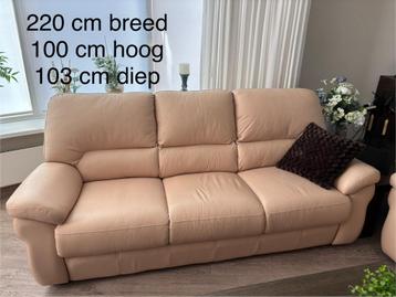 Mooie beige 3 en 2,5 zits leren bankstel beschikbaar voor biedingen