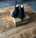 UGG laarzen jongens Z.G.A.N., Kinderen en Baby's, Kinderkleding | Schoenen en Sokken, Ophalen, UGG, Jongen, Laarzen