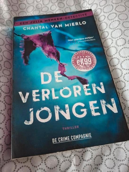 Chantal van Mierlo - De verloren jongen, Boeken, Thrillers, Zo goed als nieuw, Ophalen of Verzenden