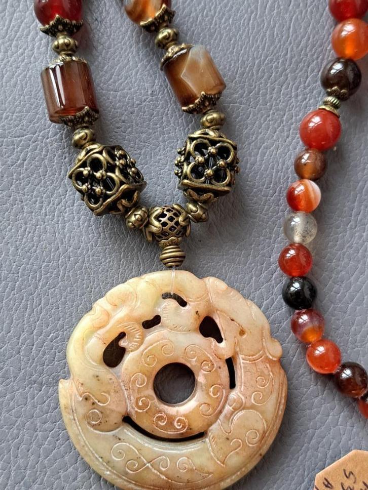 098 Ketting met antieke handgesneden Jade amulet Draak & Rat, Sieraden, Tassen en Uiterlijk, Kettinghangers, Zo goed als nieuw