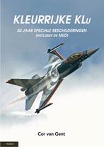 Kleurrijke KLu: 50 jaar speciale beschilderingen, Boeken, Ophalen of Verzenden, 1945 tot heden, Nieuw, Overige onderwerpen