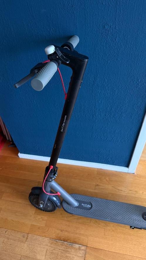 Electrische step /E-scooter (accu werkt niet), Fietsen en Brommers, Steps, Zo goed als nieuw, Elektrische step (E-scooter), Ophalen of Verzenden