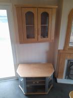 Meubels + keuken + gashaard met schouw voor stacaravan., Ophalen