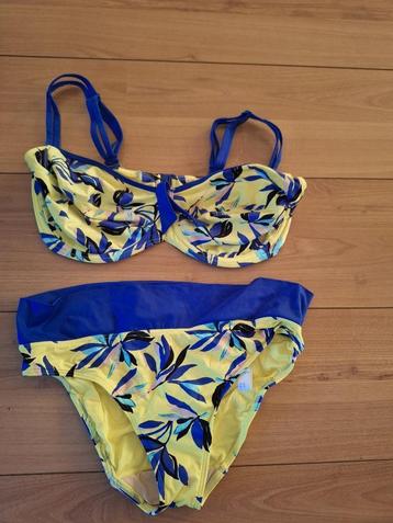 Bikini Prima Donna, met beugel 80G, broekje maat 38 beschikbaar voor biedingen