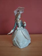 lladro Angela, Ophalen of Verzenden, Zo goed als nieuw, Mens