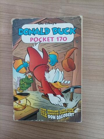 Boeken van allerlei formaat en genre beschikbaar voor biedingen