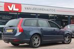 Volvo V50 2.4i Edition II | Stoelverwarming | Trekhaak | Apk, Auto's, Voorwielaandrijving, Stof, Zwart, Traction-control