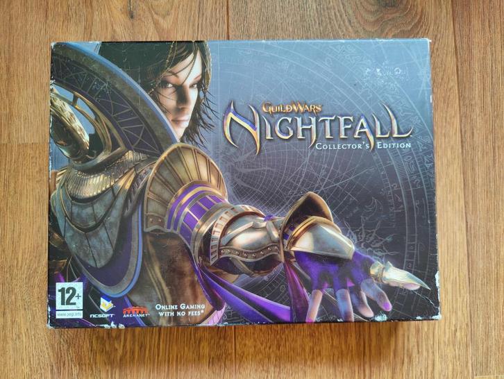 Guildwars - Nightfall - Collectors edition Old school games, Spelcomputers en Games, Games | Pc, Zo goed als nieuw, 1 speler, Vanaf 3 jaar